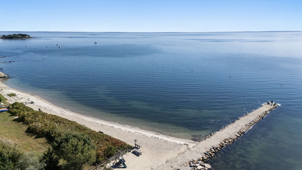 Mattapoisett, Massachusetts, 02739, United States, 3 Bedrooms Bedrooms, ,2 BathroomsBathrooms,Residential,For Sale,1987797