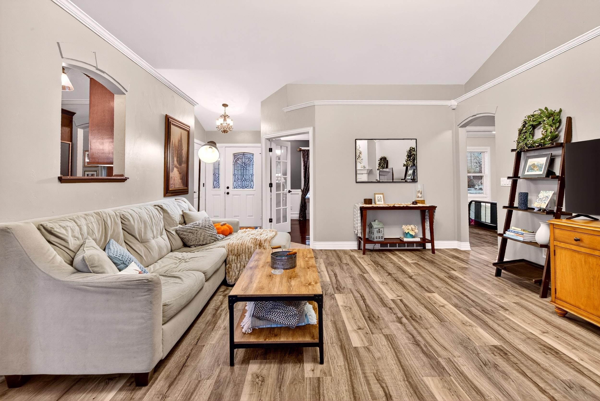 Neenah, Wisconsin, 54956, United States, 4 Bedrooms Bedrooms, ,4 BathroomsBathrooms,Residential,For Sale,1996384