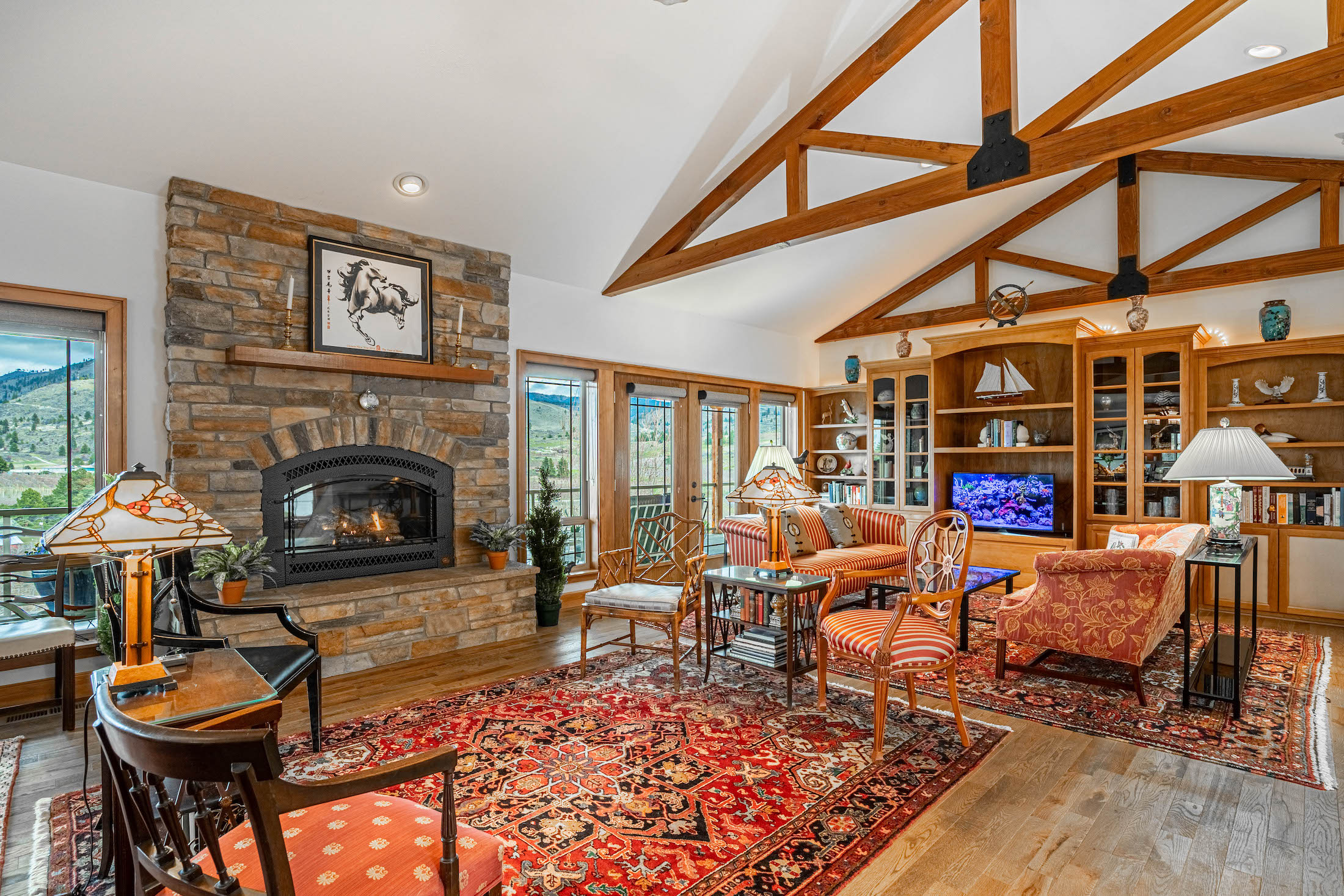  Lake Chelan View Estate with Barn & Acreage - 物件實景