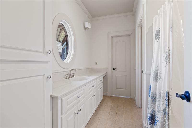 Ball Ground, Georgia, 30107, United States, 6 Bedrooms Bedrooms, ,7 BathroomsBathrooms,Residential,For Sale,1919090