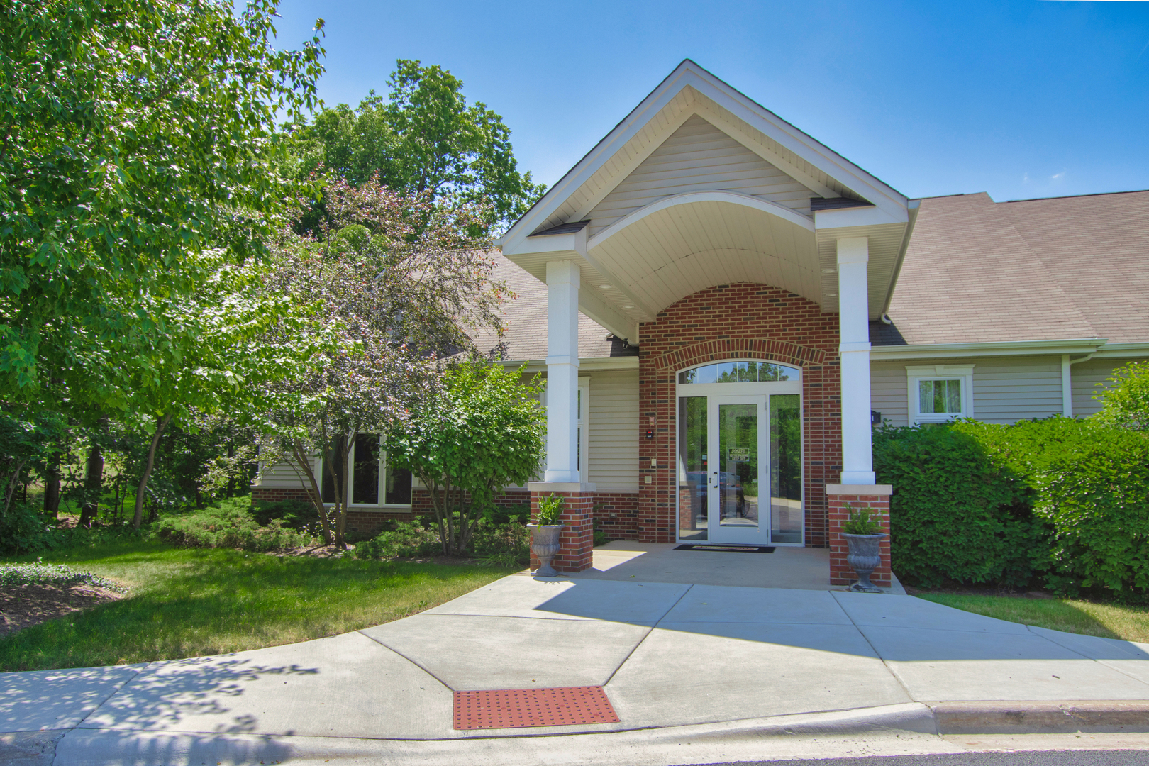 Beach Park, Illinois, 60087, United States, ,Residential,For Sale,1823350