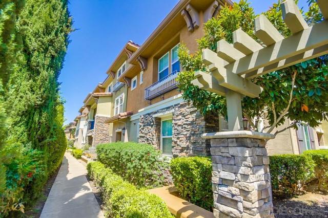 Santee, California, 92071, United States, 2 Bedrooms Bedrooms, ,2 BathroomsBathrooms,Residential,For Sale,1929099