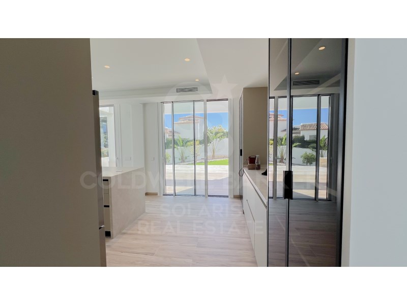 Alicante, Benissa, La Fustera Alicante, Benissa, L, Benissa, Comunidad Valenciana, ES, 4 Bedrooms Bedrooms, ,3 BathroomsBathrooms,Residential,For Sale,Alicante, Benissa, La Fustera Alicante, Benissa, L,1616259