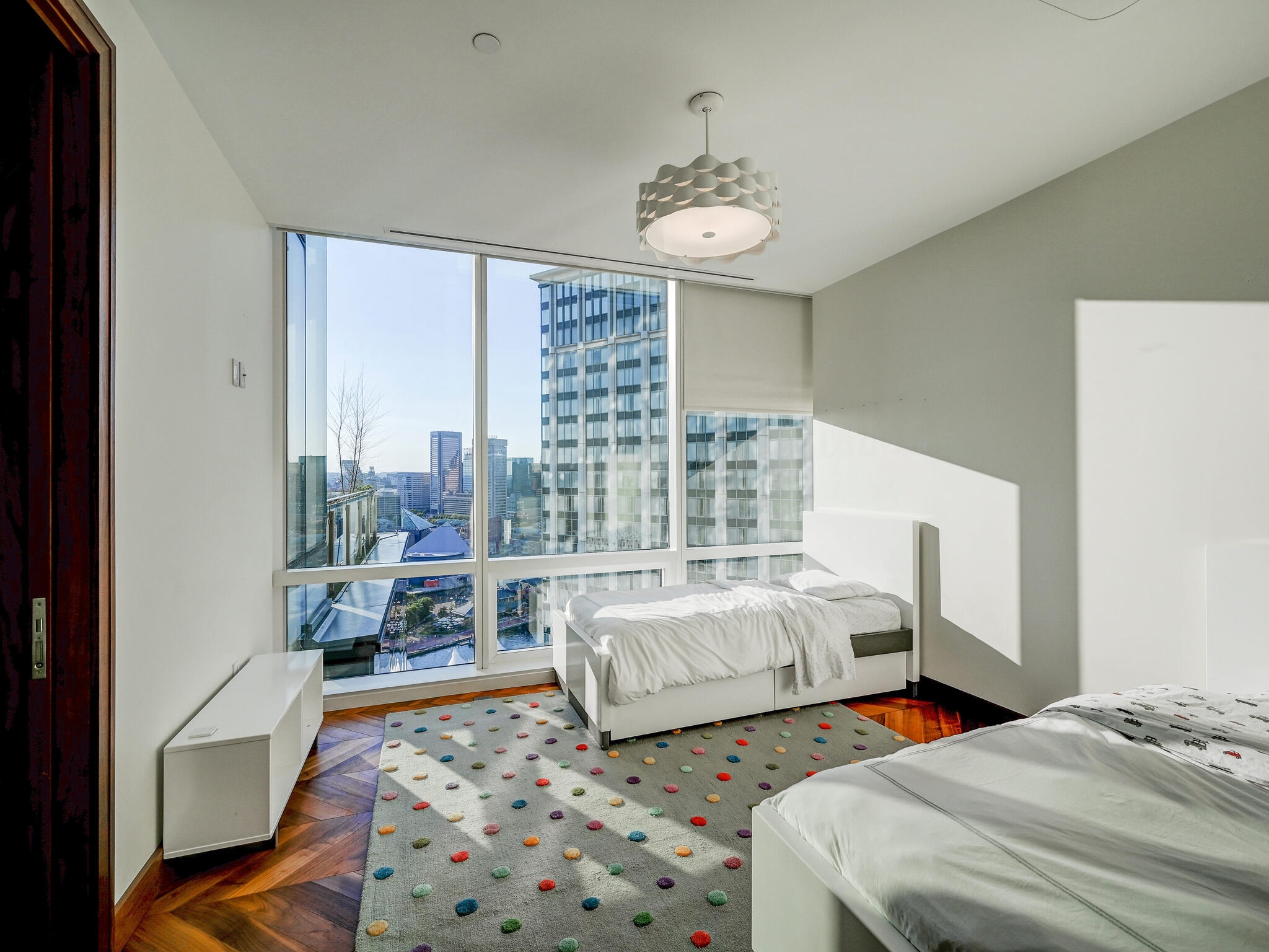  Four Seasons Private Residences - 物件實景