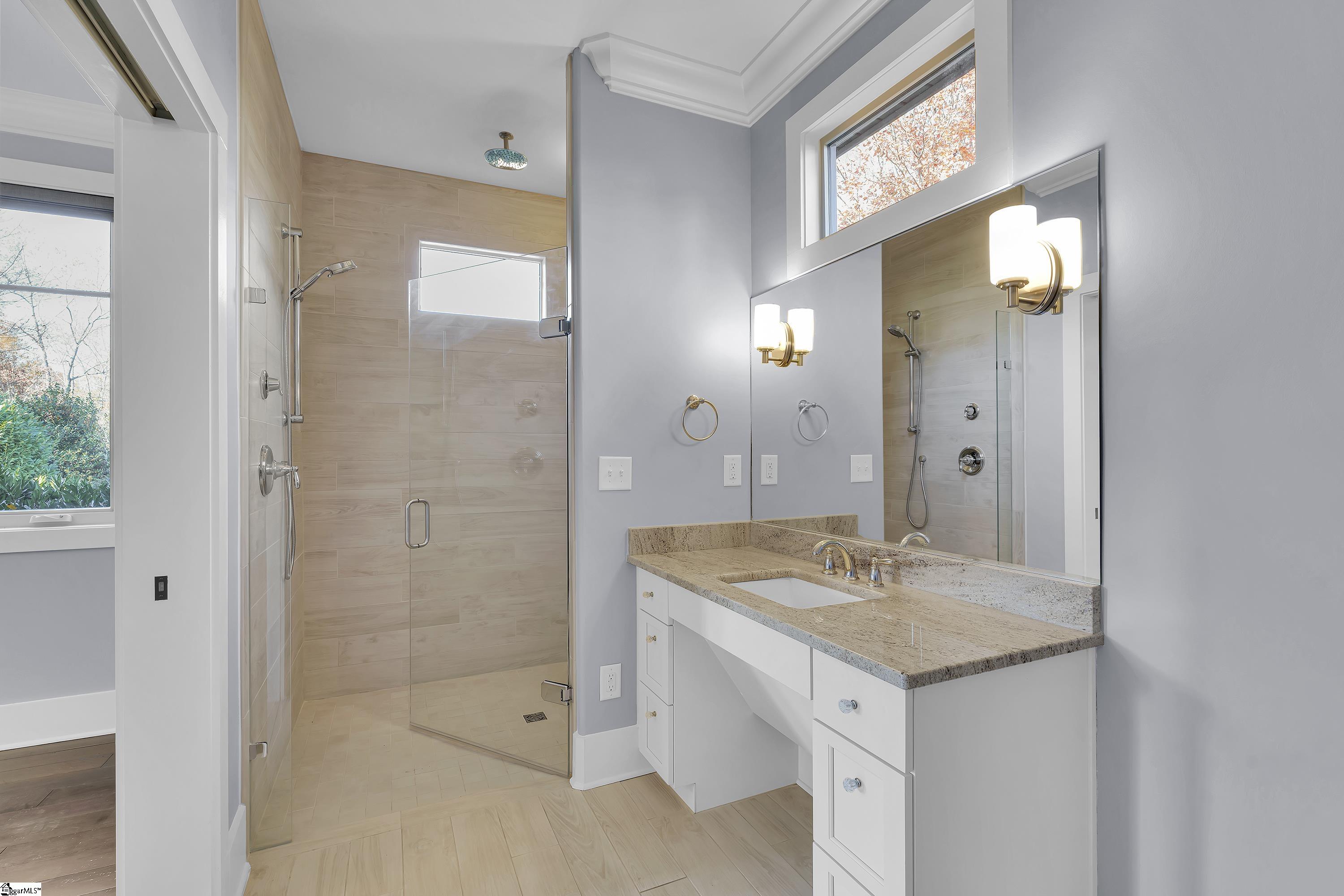 Piedmont, South Carolina, 29673, United States, 4 Bedrooms Bedrooms, ,4 BathroomsBathrooms,Residential,For Sale,2002140