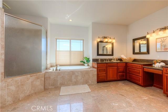 Durham, California, 95938, United States, 4 Bedrooms Bedrooms, ,5 BathroomsBathrooms,Residential,For Sale,1978661