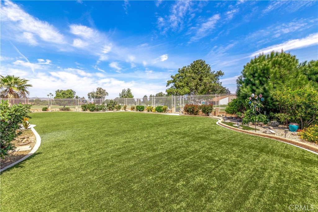 Hemet, California, 92545, United States, 3 Bedrooms Bedrooms, ,3 BathroomsBathrooms,Residential,For Sale,1944872