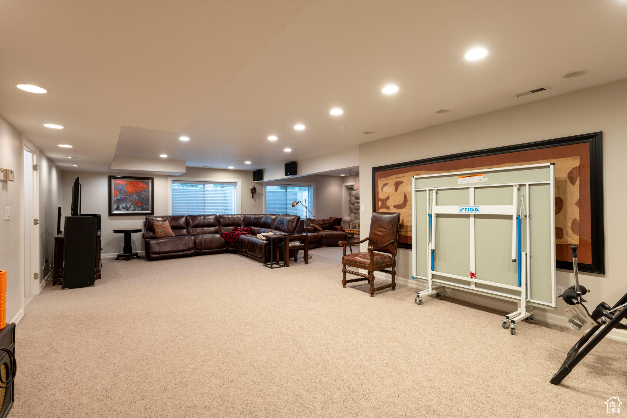 Murray, Utah, 84121, United States, 6 Bedrooms Bedrooms, ,2 BathroomsBathrooms,Residential,For Sale,1927419