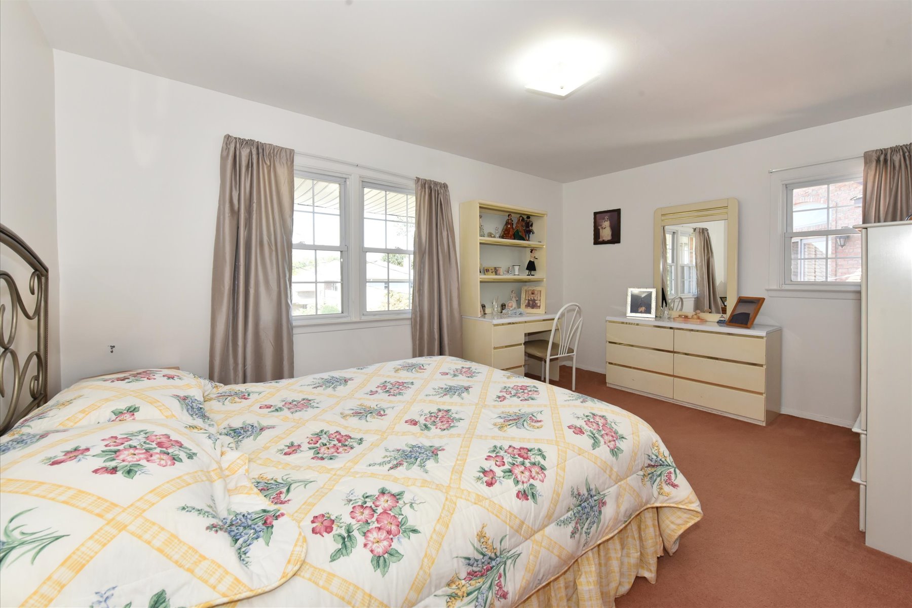  57-46 262nd Street, Little Neck, NY, 11362 - 物件實景