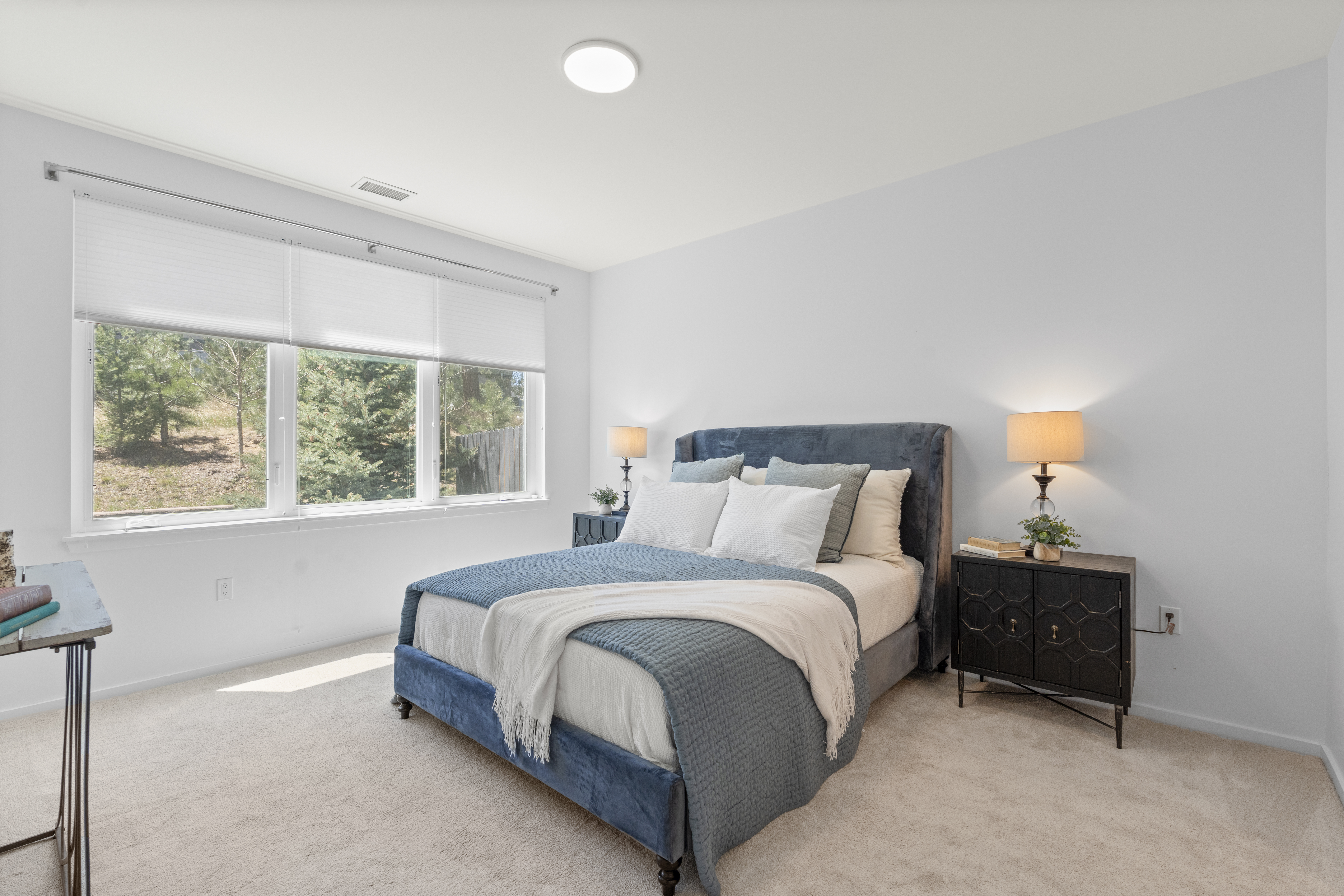  Experience Elevated Mountain Living in This Premier Evergreen Condo - 物件實景