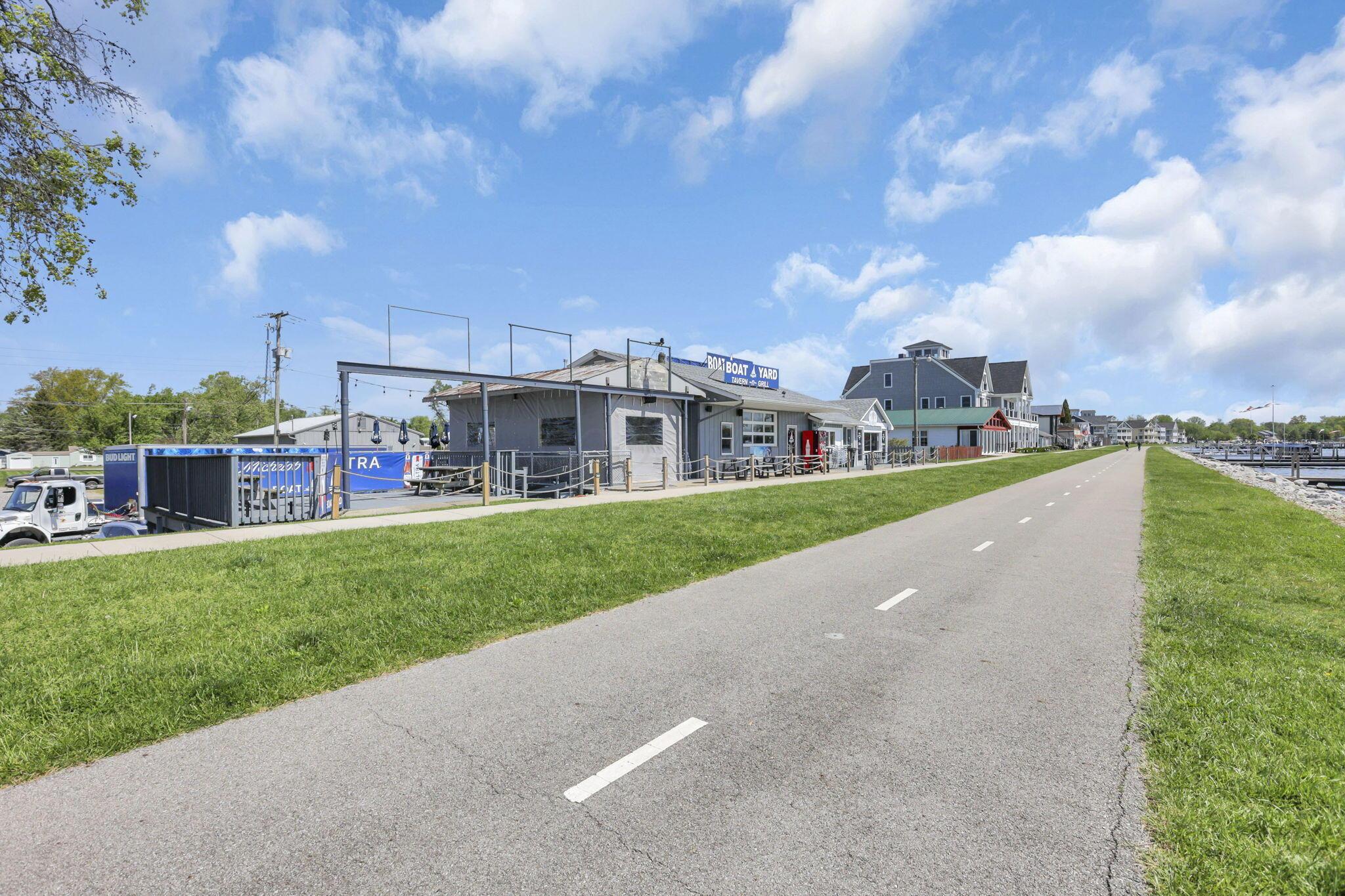 Buckeye Lake, Ohio, 43008, United States, 3 Bedrooms Bedrooms, ,3 BathroomsBathrooms,Residential,For Sale,1975089