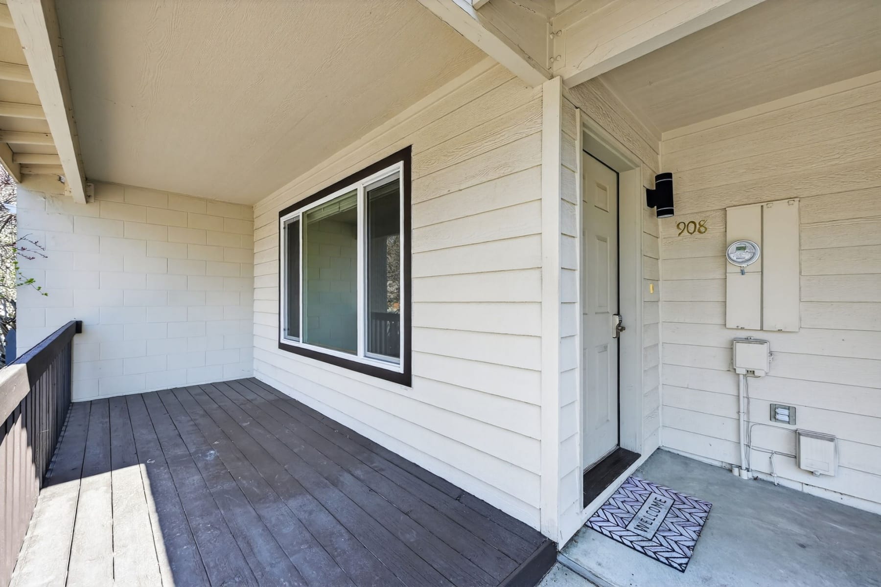  908 SE Stratford Court Bend, OR 97702 - 物件實景