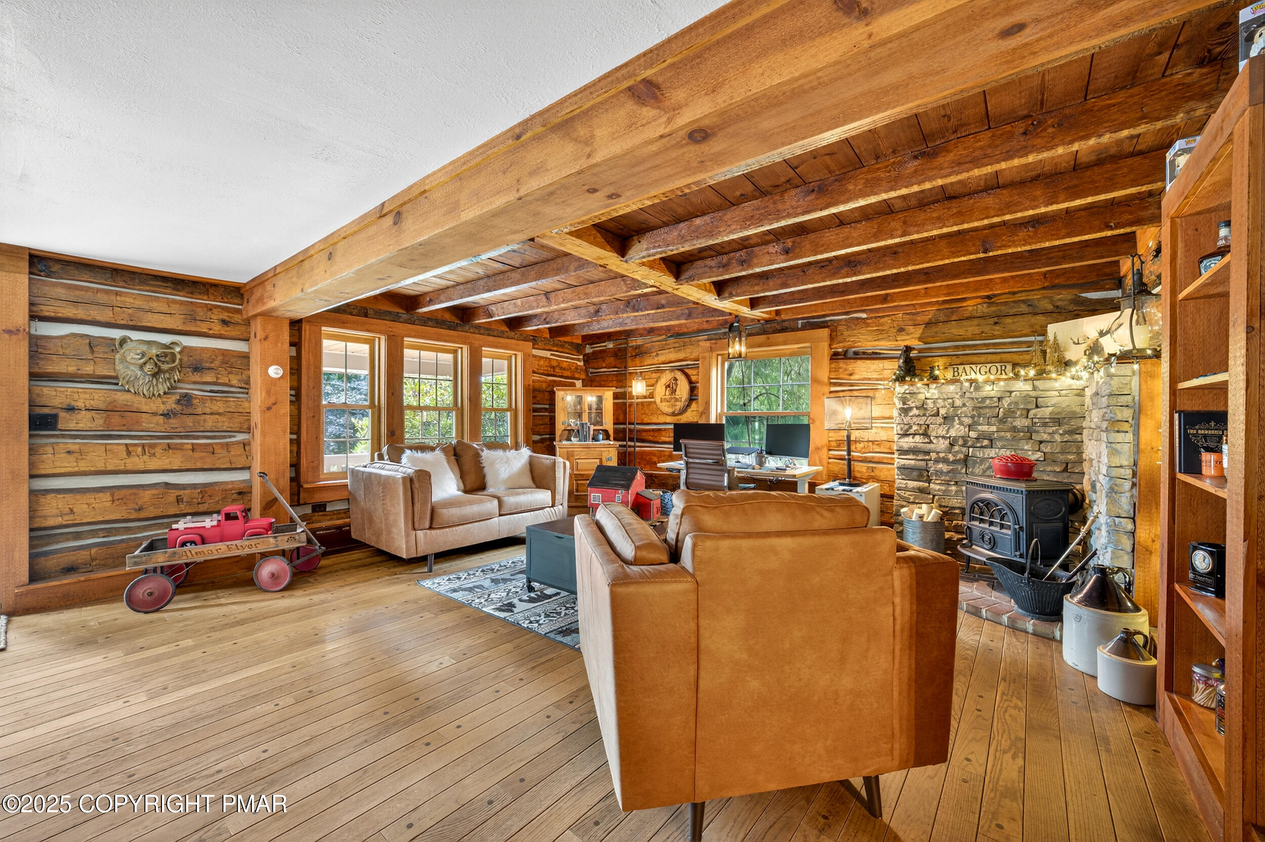Bangor, Pennsylvania, 18013, United States, 3 Bedrooms Bedrooms, ,2 BathroomsBathrooms,Residential,For Sale,1934603