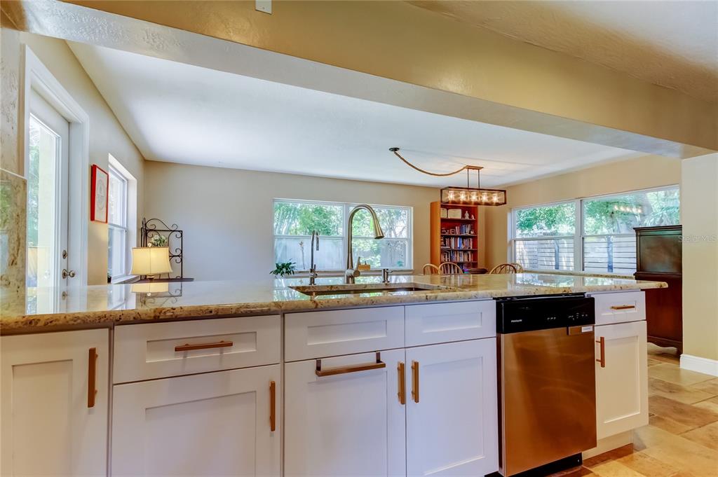 St Petersburg, Florida, 33703, United States, 3 Bedrooms Bedrooms, ,2 BathroomsBathrooms,Residential,For Sale,1821049