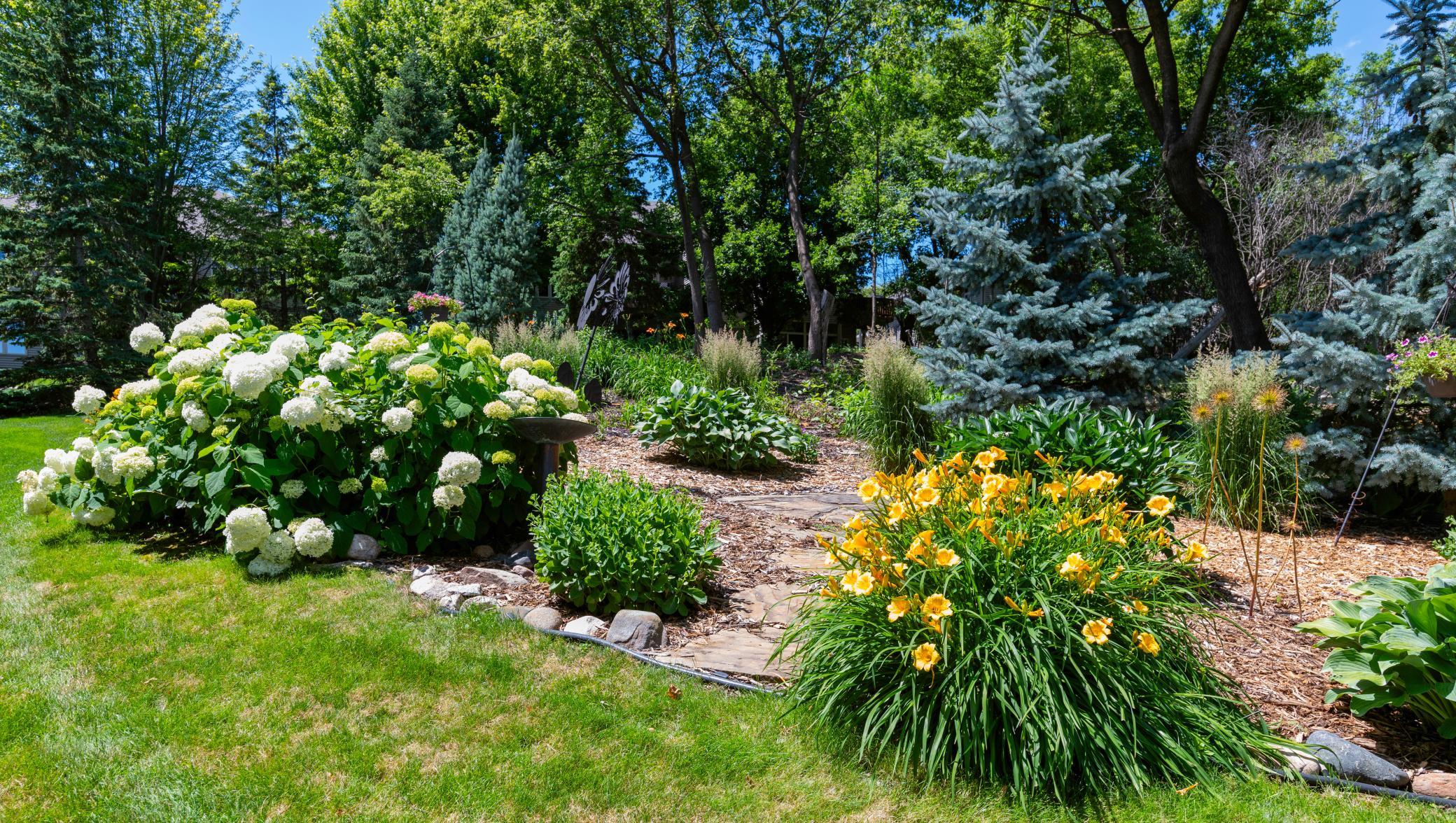 Plymouth, Minnesota, 55446, United States, 3 Bedrooms Bedrooms, ,2 BathroomsBathrooms,Residential,For Sale,1931417