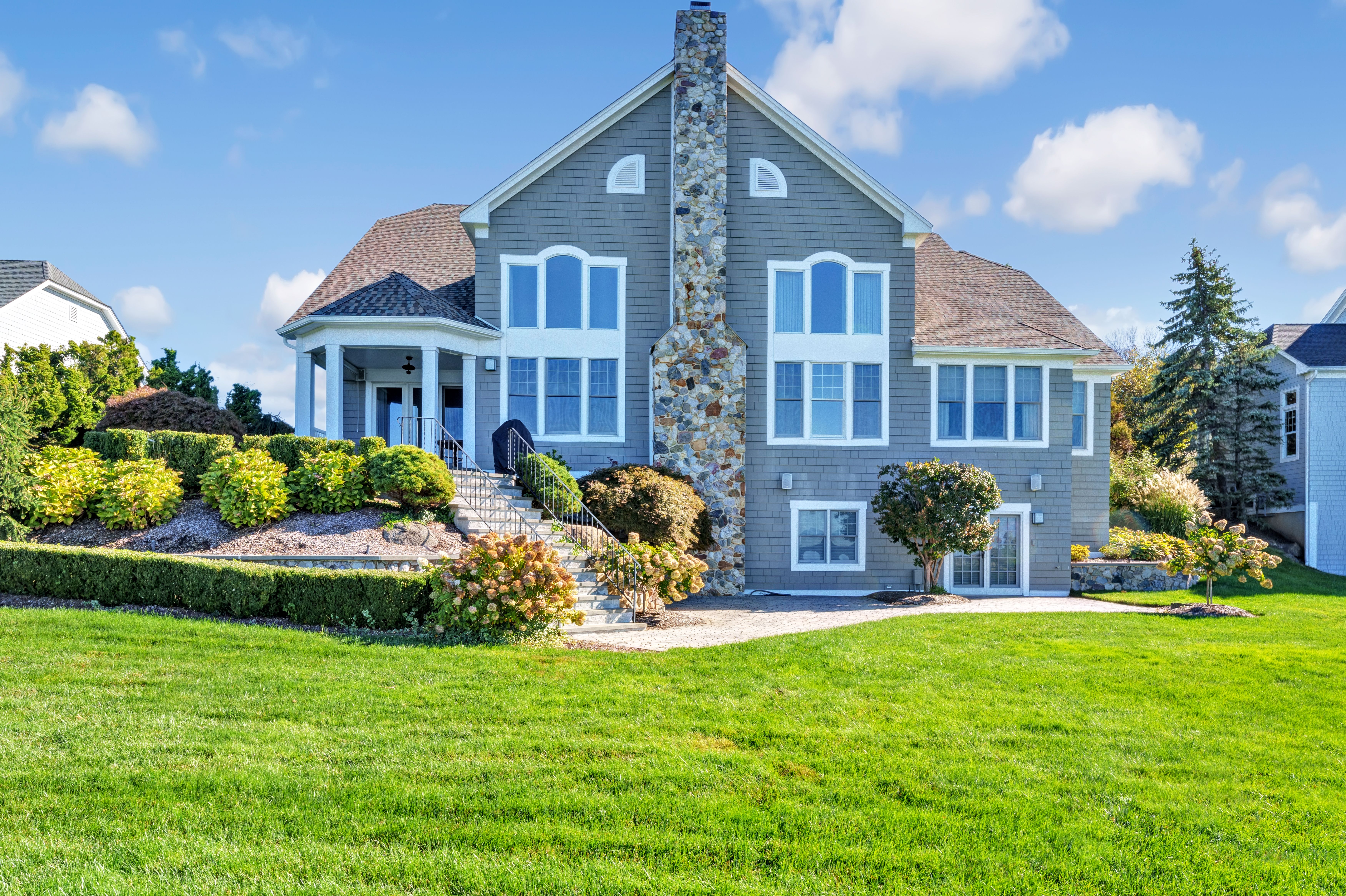 40 Pembroke Drive, Glen Cove, NY, 11542 - 物件實景