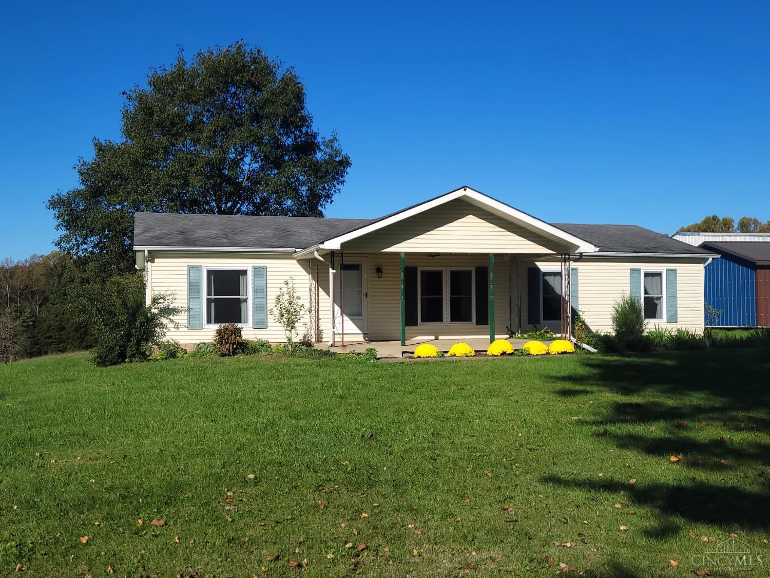 Harriet Rd, Hillsboro, OH 45133