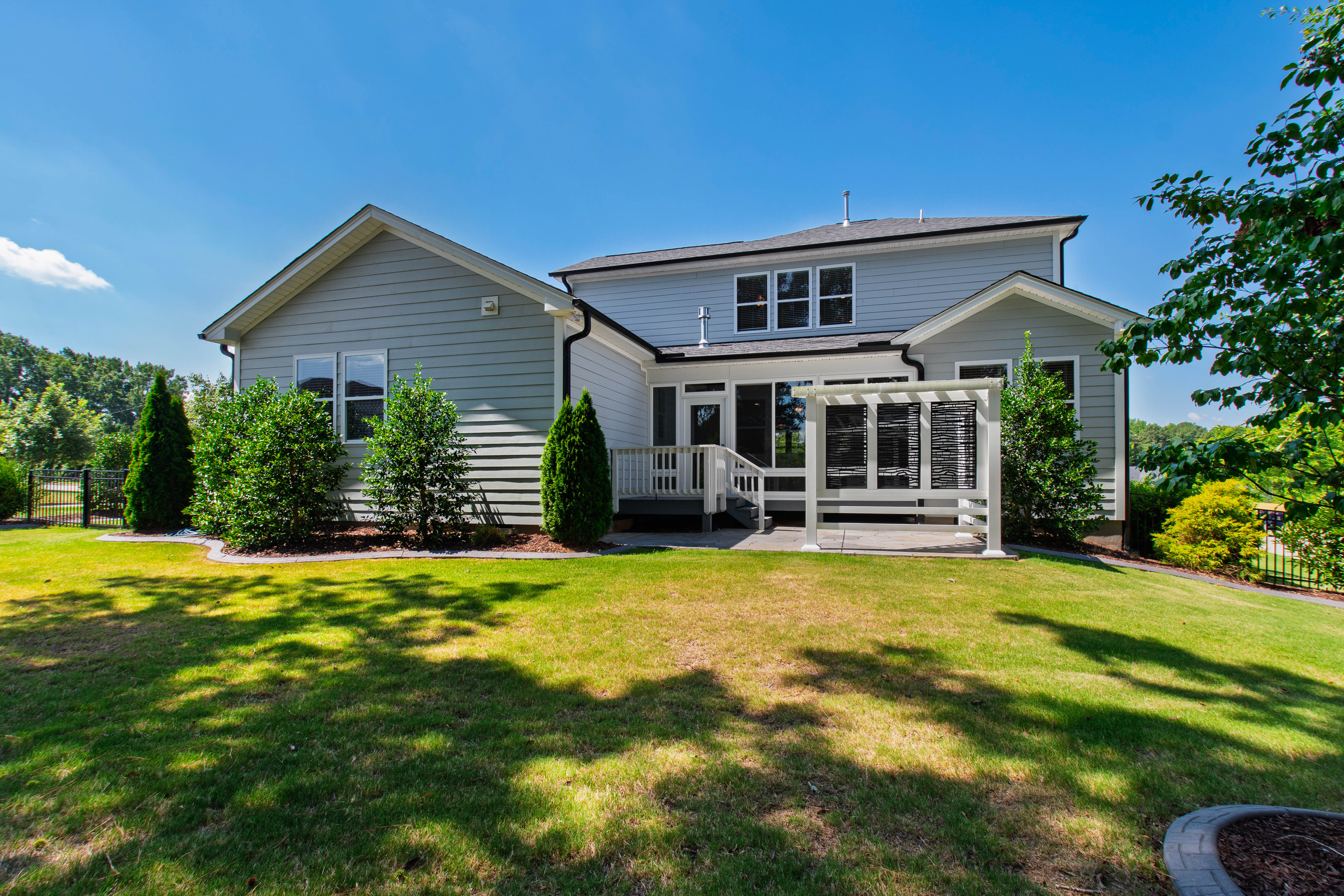  1300 Commons Ford Place, Apex, NC 27539 - 物件實景