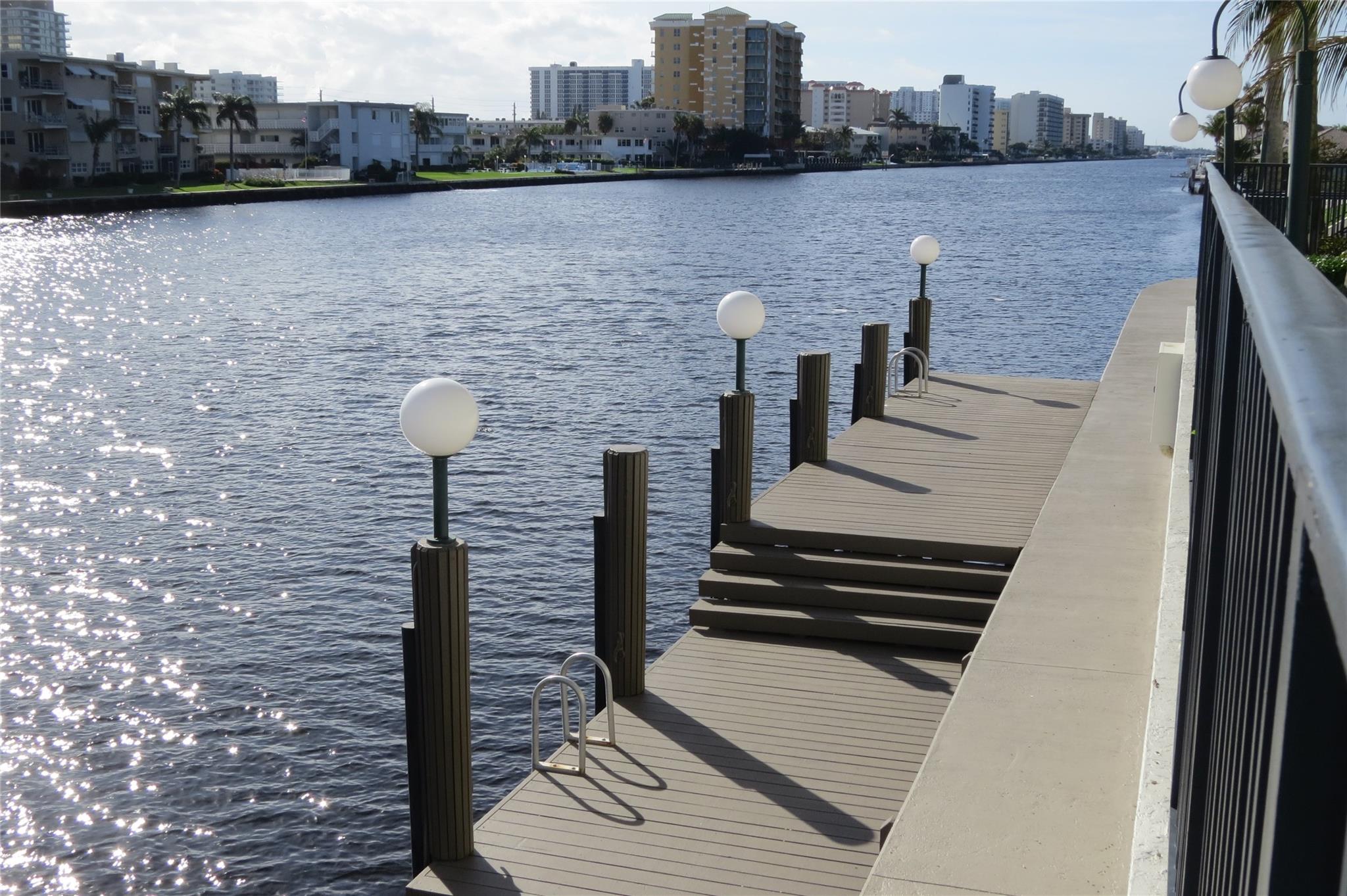 Pompano Beach, Florida, 33062, United States, 2 Bedrooms Bedrooms, ,3 BathroomsBathrooms,Residential,For Sale,1915850