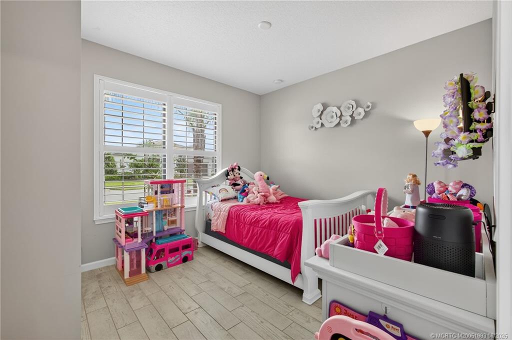 Port St Lucie, Florida, 34984, United States, 4 Bedrooms Bedrooms, ,2 BathroomsBathrooms,Residential,For Sale,1926972