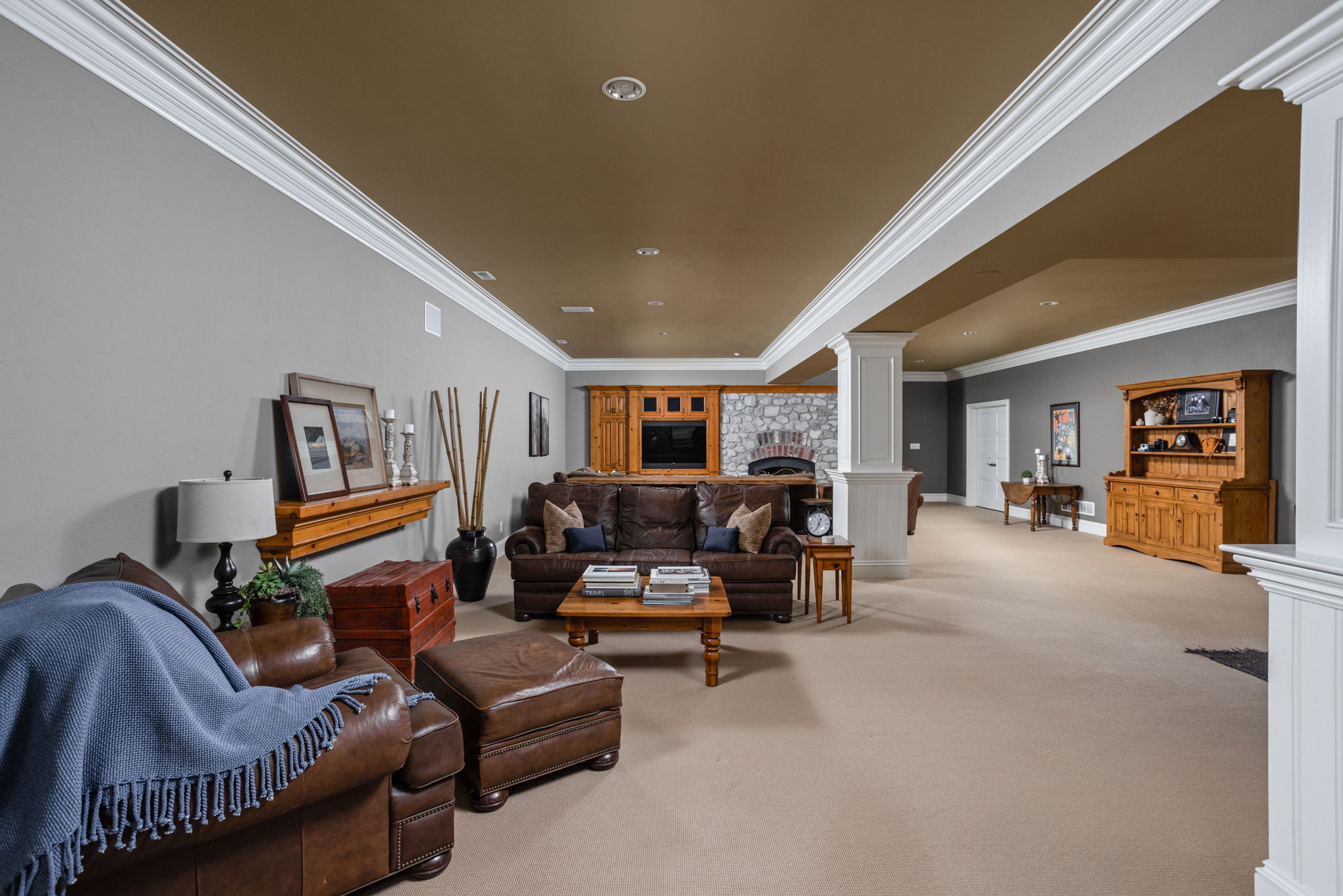  Signature Estate Set on More than 2 Acres in Desirable Zionsville Neighborhood - 物件實景