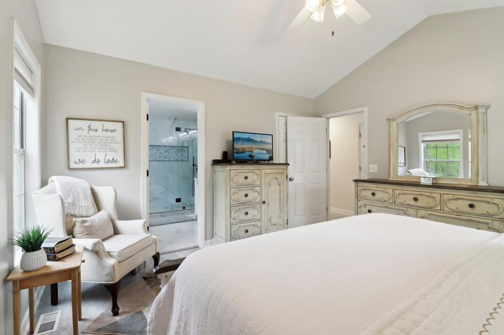 Woodstock, Georgia, 30188, United States, 5 Bedrooms Bedrooms, ,3 BathroomsBathrooms,Residential,For Sale,1944813