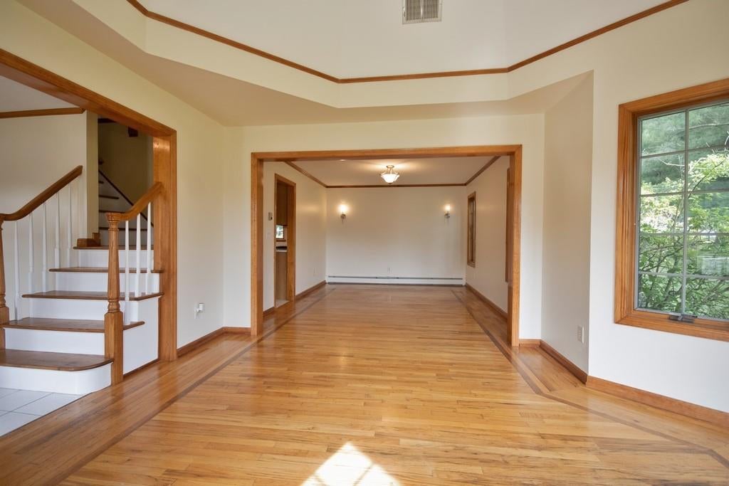 Florida, New York, 10921, United States, 4 Bedrooms Bedrooms, ,3 BathroomsBathrooms,Residential,For Sale,1944885