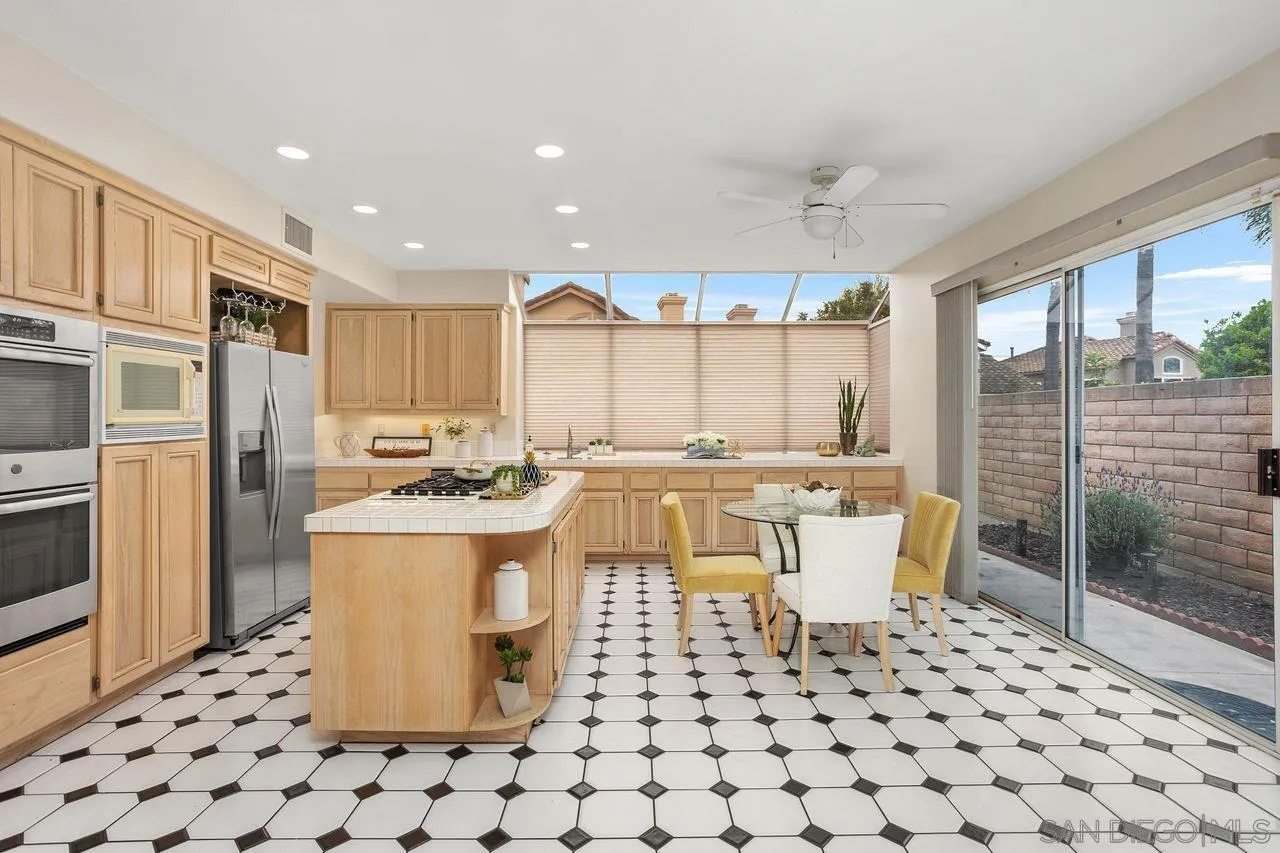 San Diego, California, 92129, United States, 4 Bedrooms Bedrooms, ,3 BathroomsBathrooms,Residential,For Sale,1847316