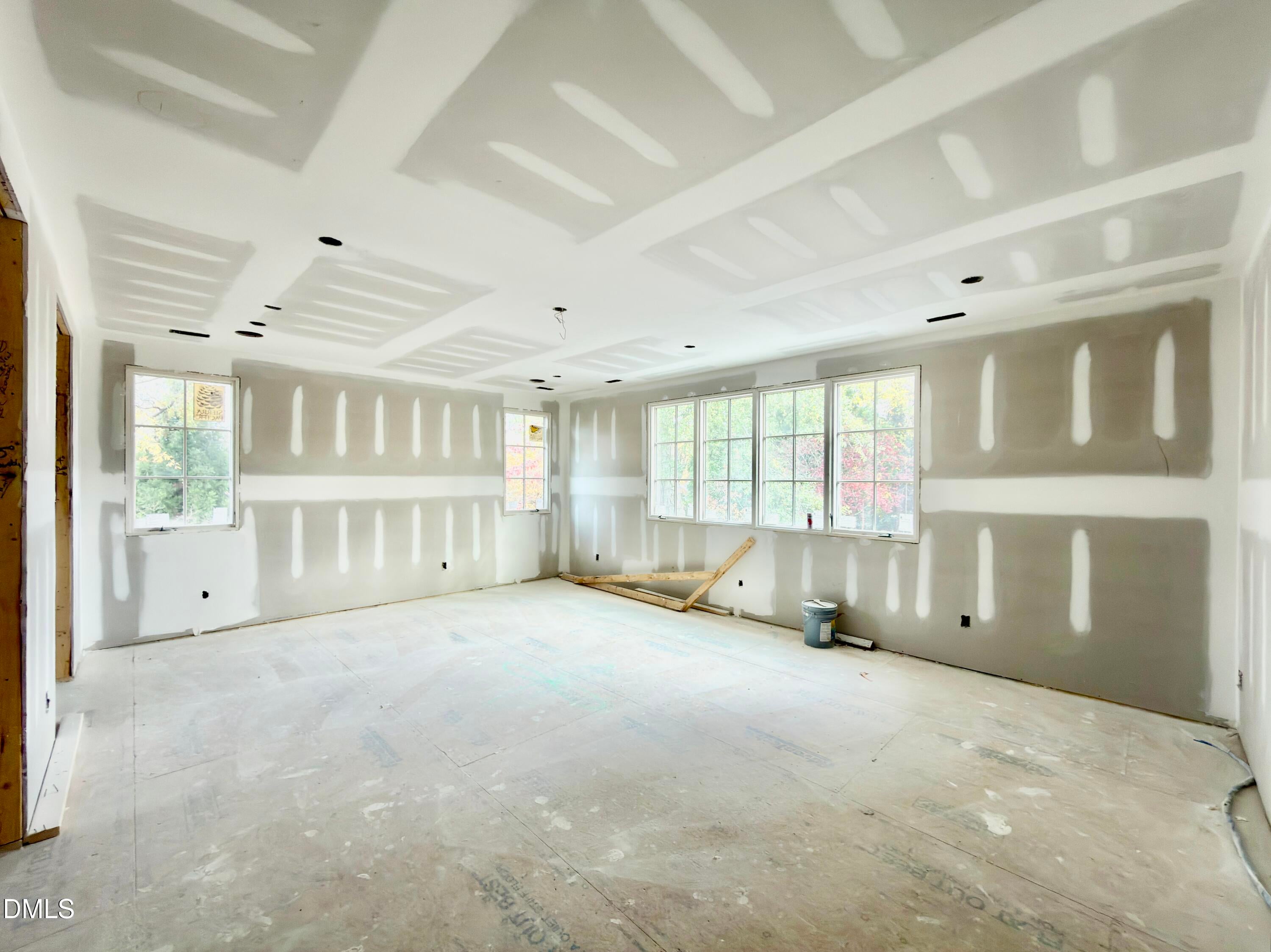 Raleigh, North Carolina, 27608, United States, 4 Bedrooms Bedrooms, ,6 BathroomsBathrooms,Residential,For Sale,1988275