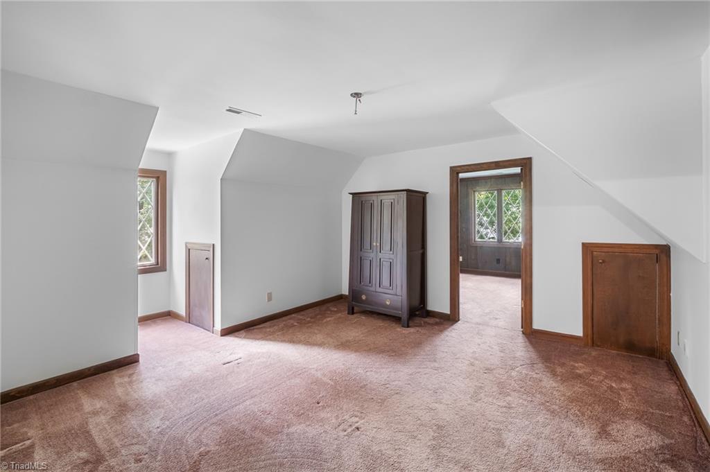 High Point, North Carolina, 27265, United States, 4 Bedrooms Bedrooms, ,4 BathroomsBathrooms,Residential,For Sale,1900964