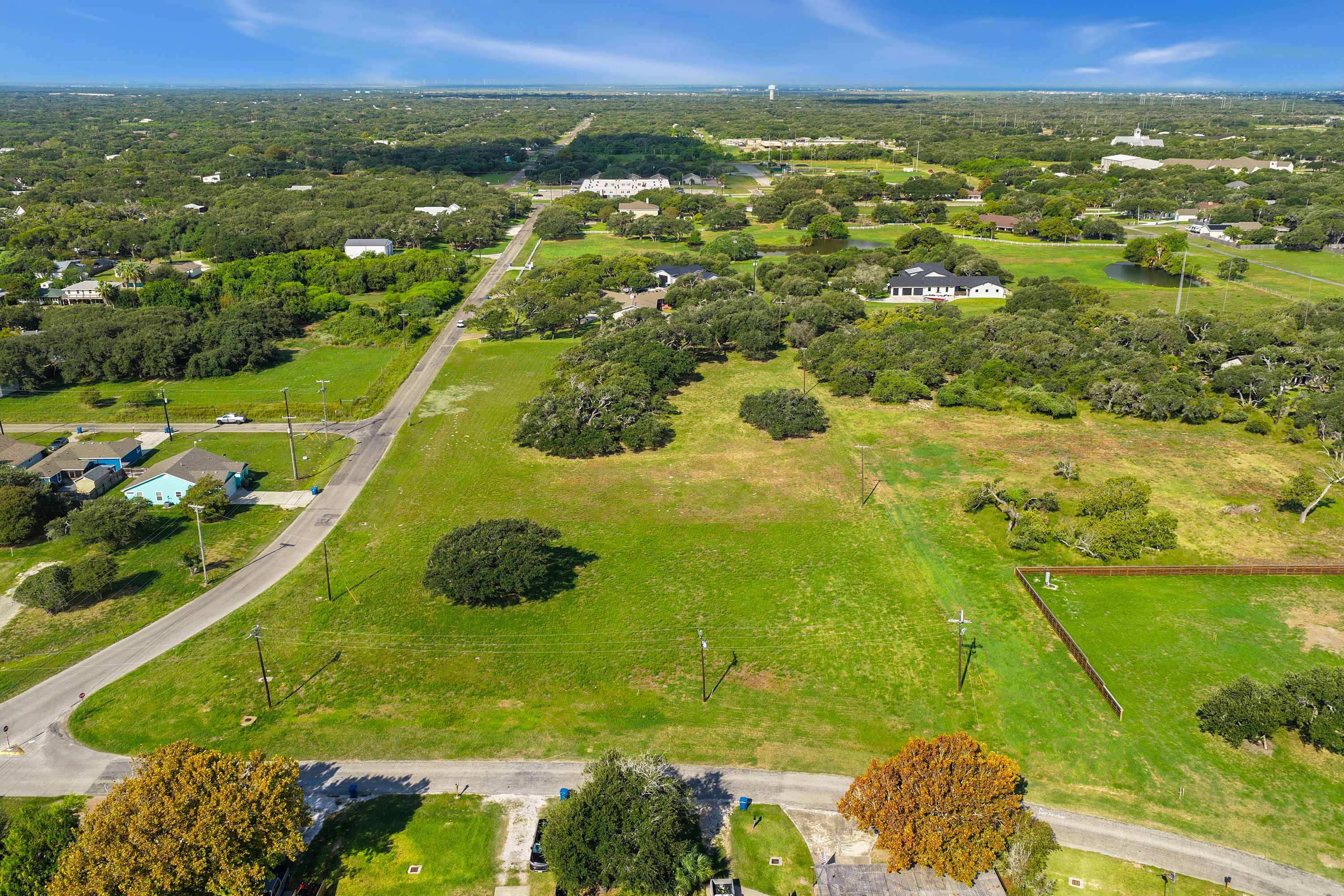  Rare Corner Homesite in the Heart of Rockport - 物件實景