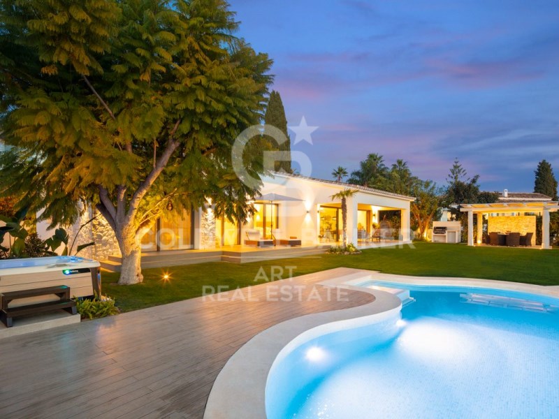 Marbella, Andalusia, ES, 3 Bedrooms Bedrooms, ,2 BathroomsBathrooms,Residential,For Sale,1794371