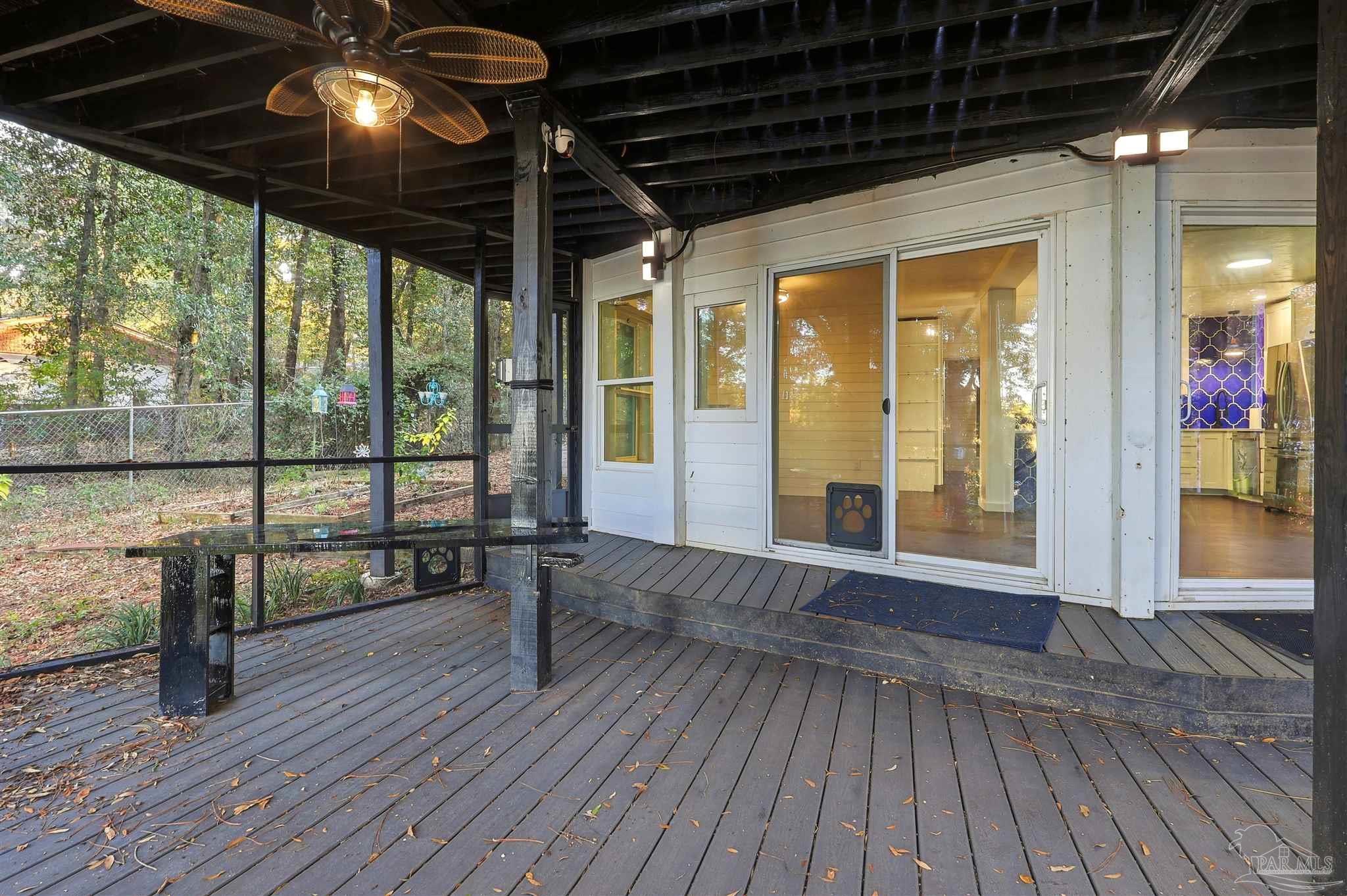 Milton, Florida, 32583, United States, 3 Bedrooms Bedrooms, ,4 BathroomsBathrooms,Residential,For Sale,1991354