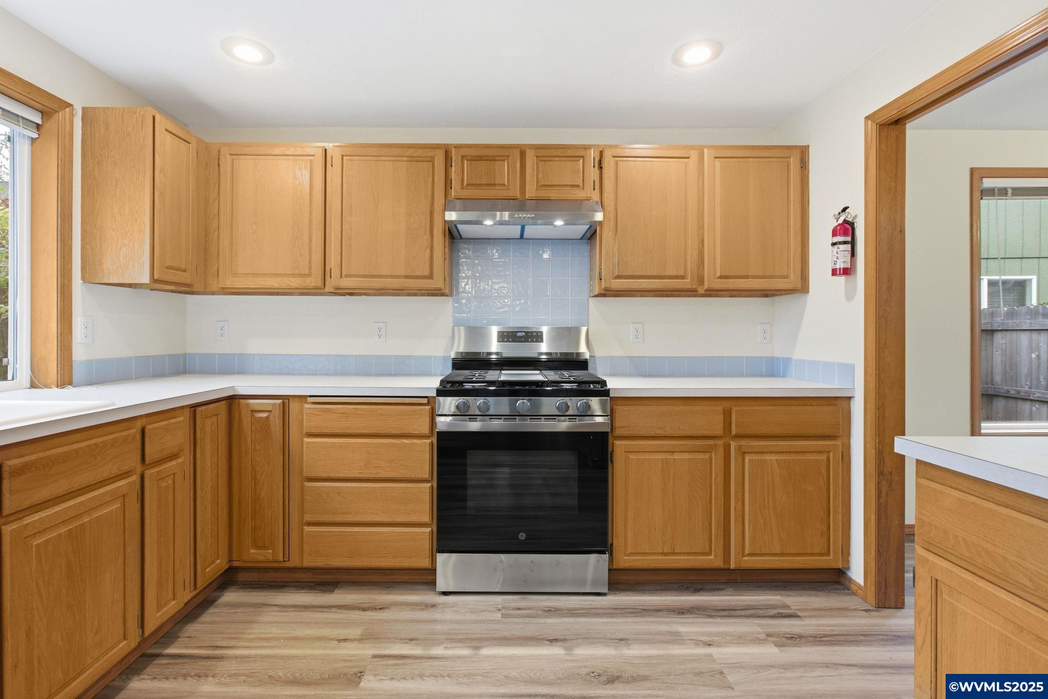 Corvallis, Oregon, 97333, United States, 4 Bedrooms Bedrooms, ,3 BathroomsBathrooms,Residential,For Sale,1999072