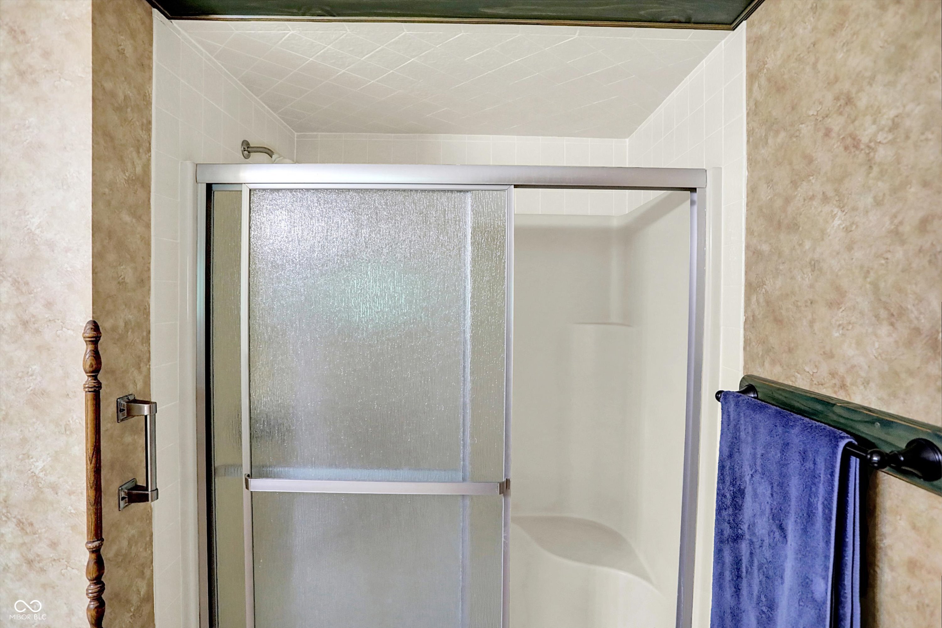 Lafayette, Indiana, 47905, United States, 3 Bedrooms Bedrooms, ,4 BathroomsBathrooms,Residential,For Sale,1979408