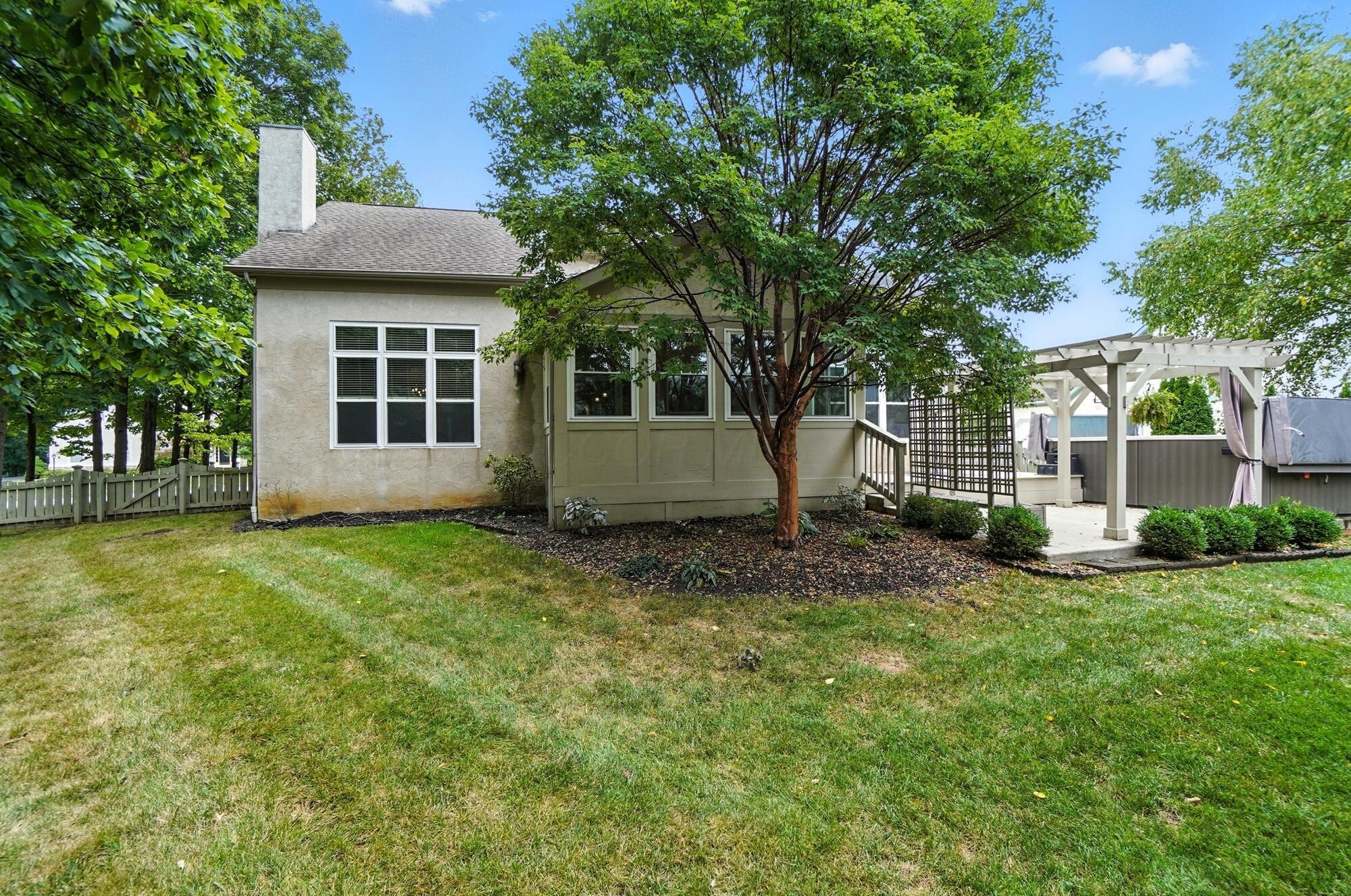 Lewis Center, Ohio, 43035, United States, 3 Bedrooms Bedrooms, ,3 BathroomsBathrooms,Residential,For Sale,1918698