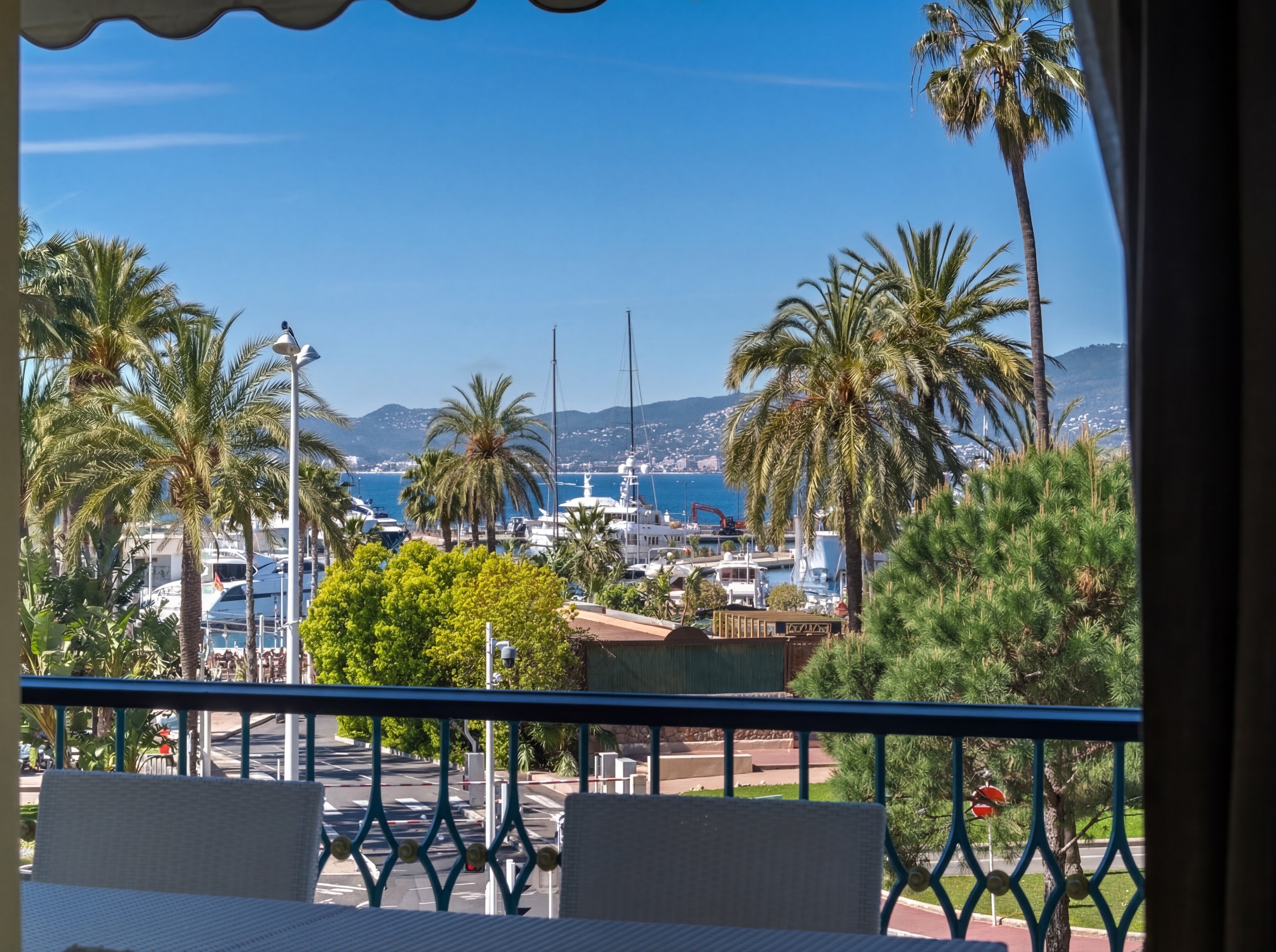  Cannes Croisette apartment panoramic sea view Port Canto terrace luxury residen… - 物件實景