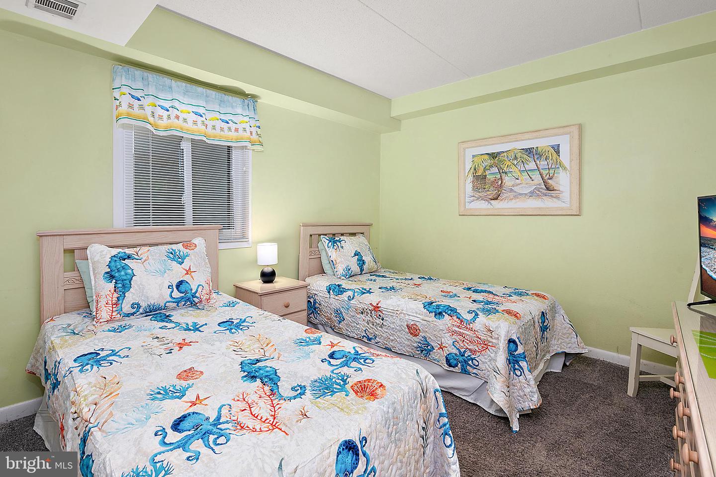 Ocean City, Maryland, 21842, United States, 2 Bedrooms Bedrooms, ,2 BathroomsBathrooms,Residential,For Sale,1956111