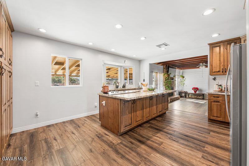 Lancaster, California, 93536, United States, 3 Bedrooms Bedrooms, ,2 BathroomsBathrooms,Residential,For Sale,2018083