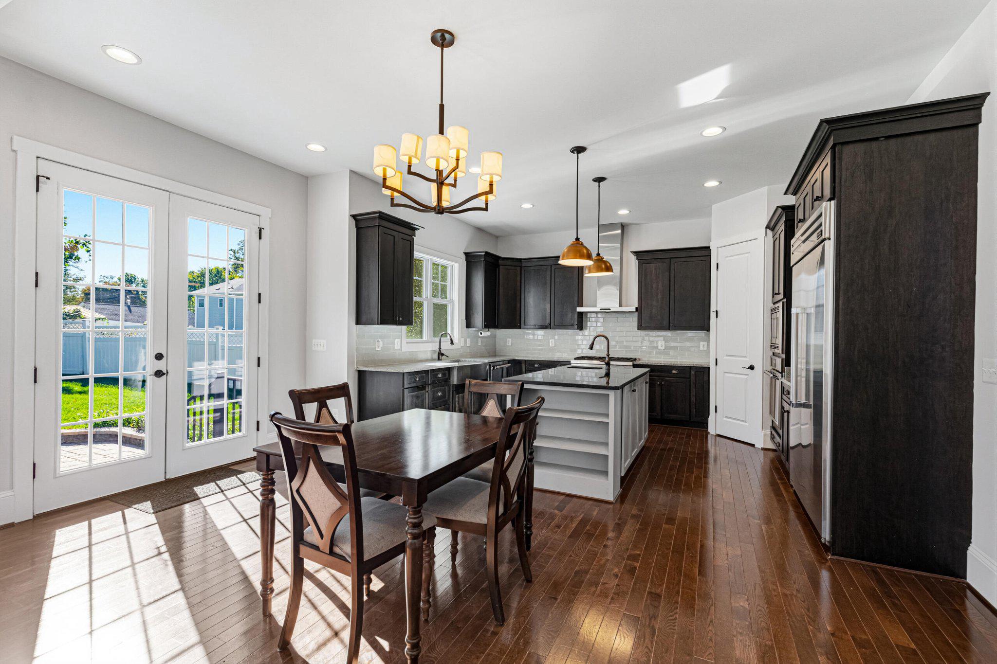  1404 Cottage Street SW, Vienna, VA, 22180 - 物件實景