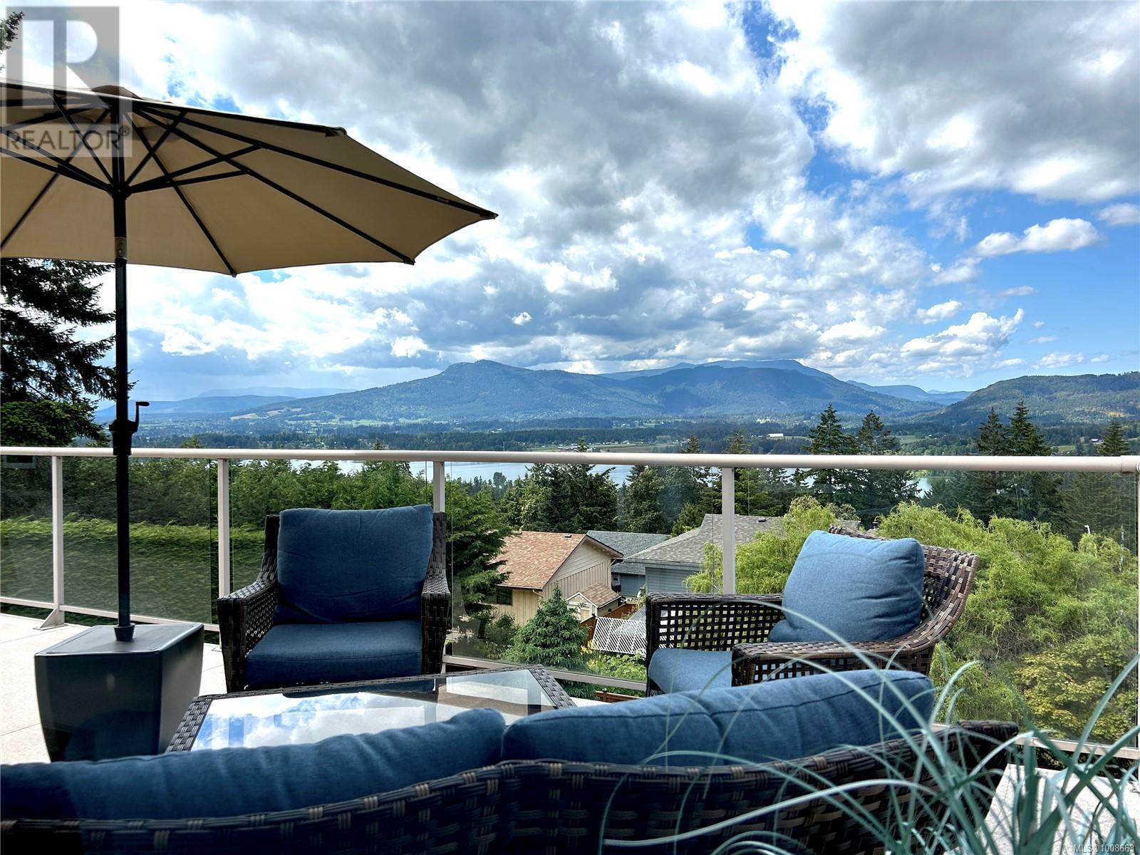 DUNCAN, British Columbia, V9L 5P3, CA, 4 Bedrooms Bedrooms, ,3 BathroomsBathrooms,Residential,For Sale,1908647