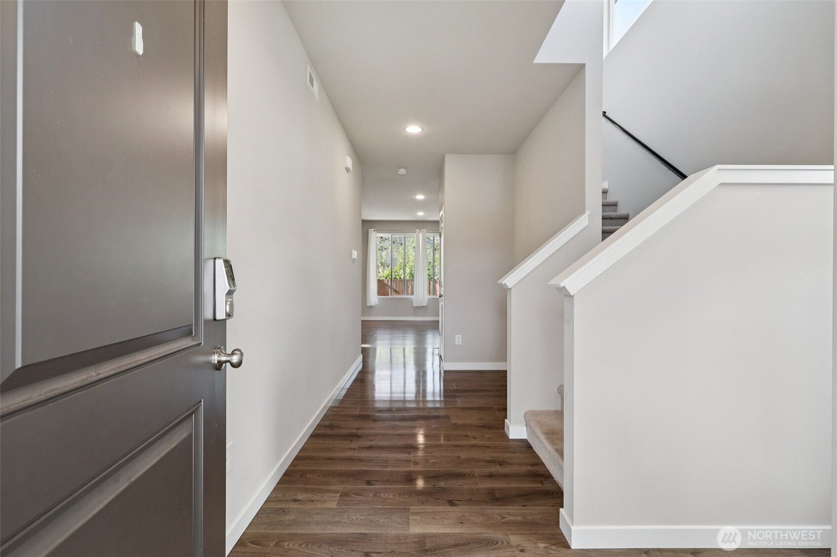Marysville, Washington, 98271, United States, 3 Bedrooms Bedrooms, ,3 BathroomsBathrooms,Residential,For Sale,1894343
