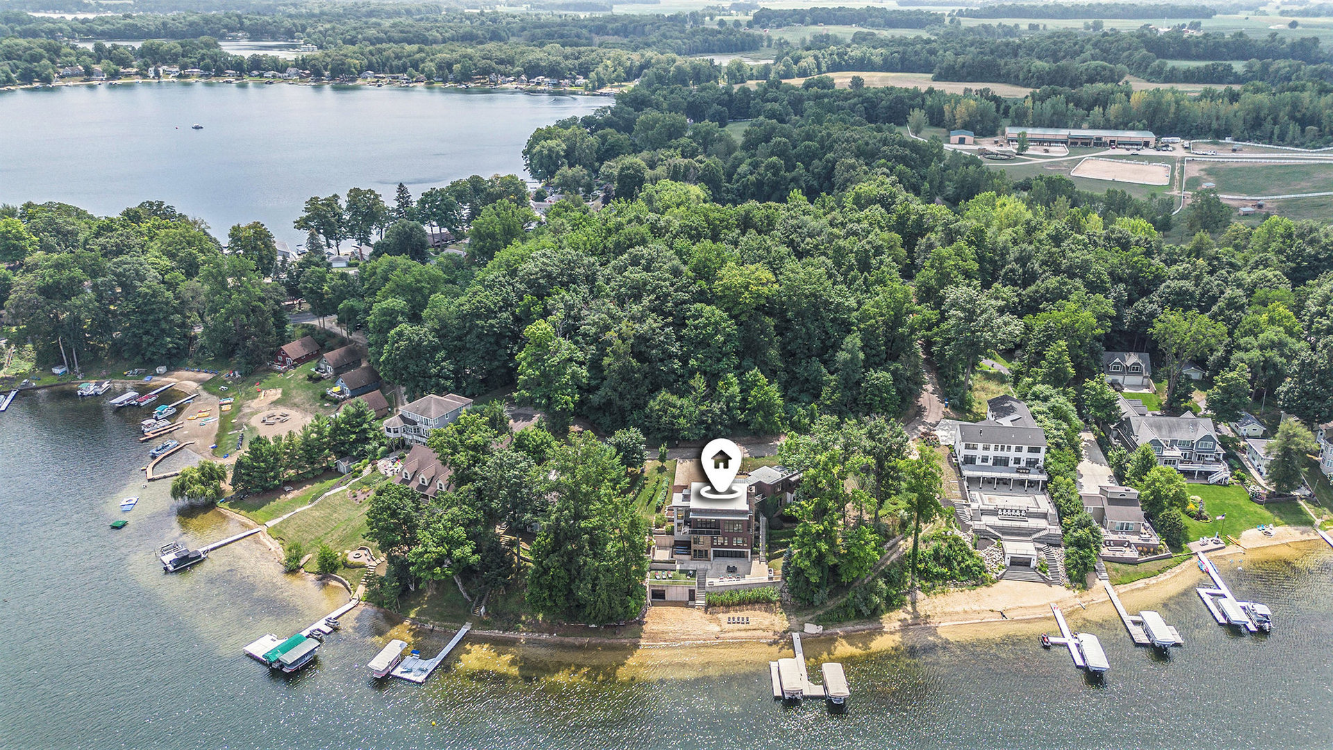 Dowagiac, Michigan, 49047, United States, 4 Bedrooms Bedrooms, ,5 BathroomsBathrooms,Residential,For Sale,1974252