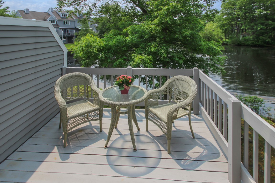 Peabody, Massachusetts, 01960, United States, 3 Bedrooms Bedrooms, ,3 BathroomsBathrooms,Residential,For Sale,1908013