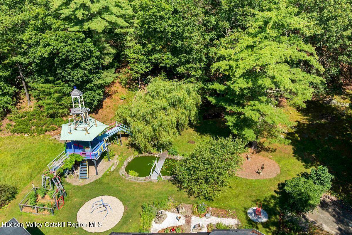 Bearsville, New York, 12409, United States, 3 Bedrooms Bedrooms, ,3 BathroomsBathrooms,Residential,For Sale,1901832