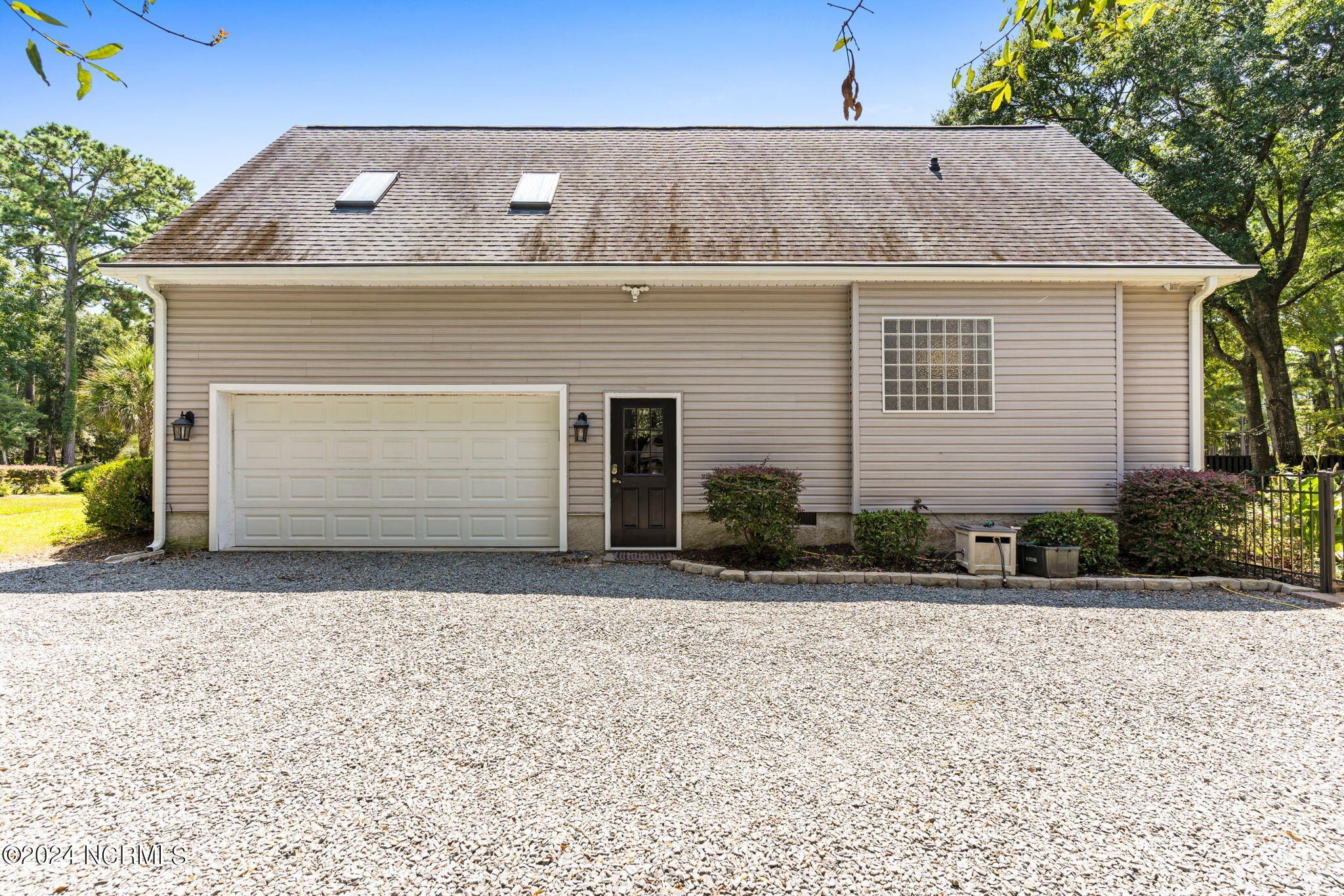 Sunset Beach, North Carolina, 28468, United States, 3 Bedrooms Bedrooms, ,3 BathroomsBathrooms,Residential,For Sale,1982380