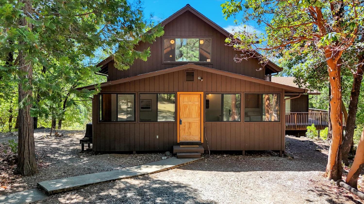 Nevada City, California, 95959, United States, 2 Bedrooms Bedrooms, ,2 BathroomsBathrooms,Residential,For Sale,1982530
