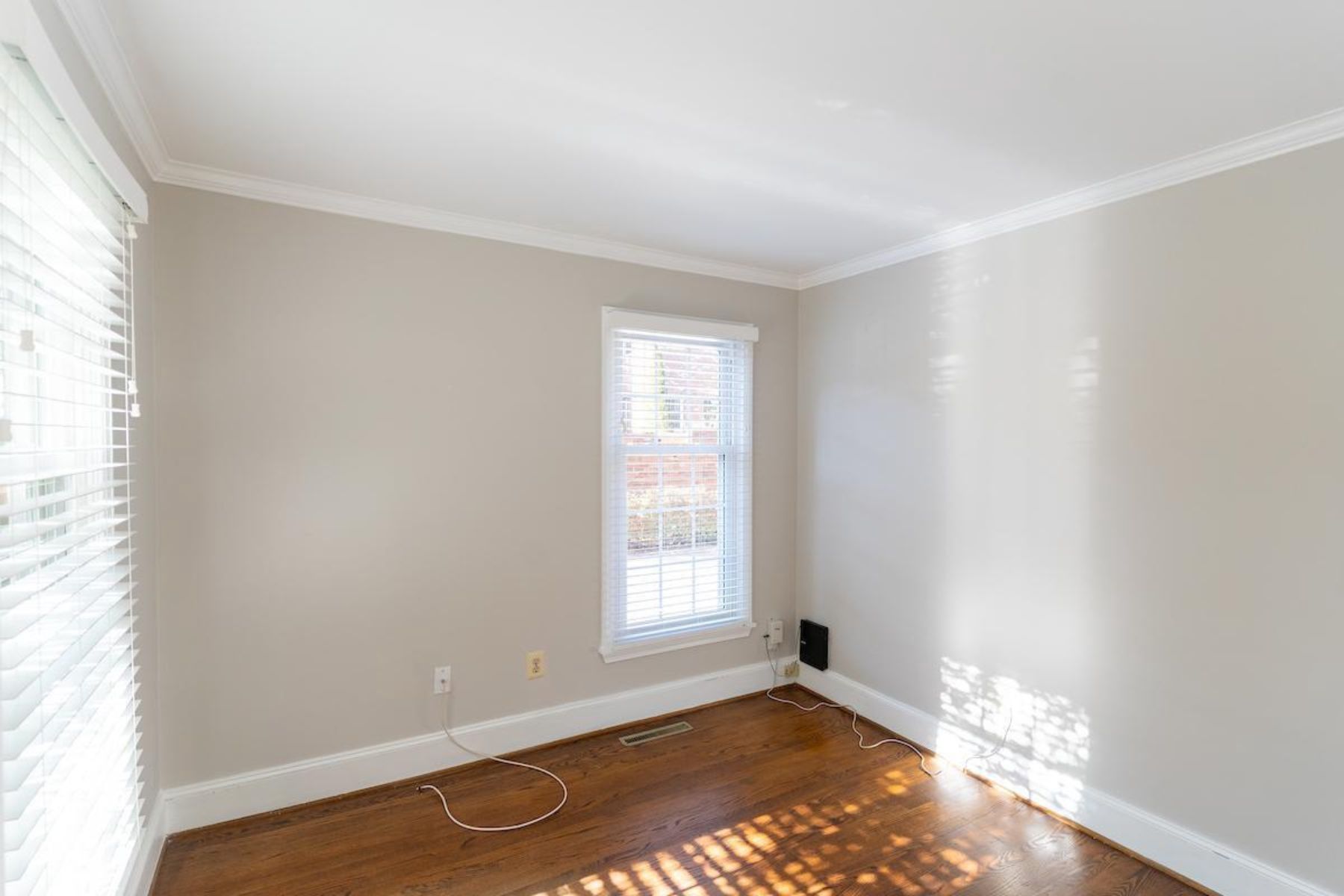  7348 Lewinsville Square Place, Mclean, VA, 22101 - 物件實景