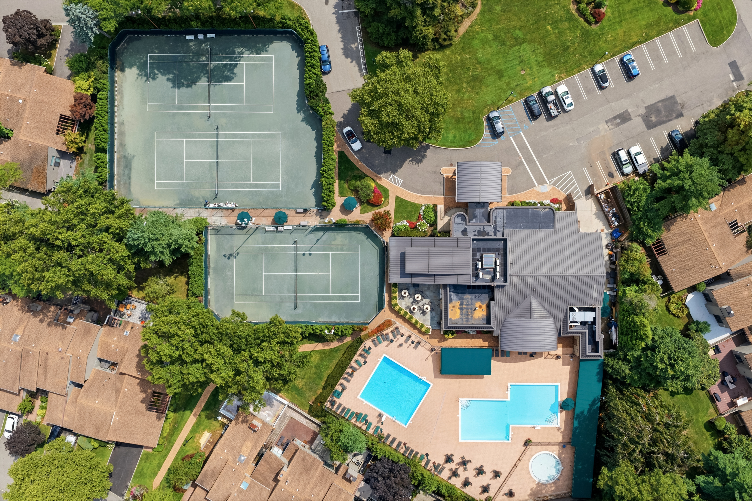  42 Country Club Drive, Jericho, NY, 11753 - 物件實景