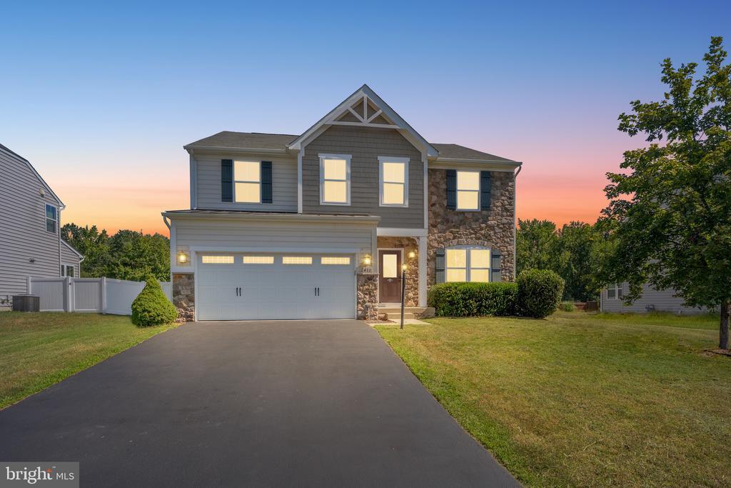 Fredericksburg, Virginia, 22408, United States, 4 Bedrooms Bedrooms, ,4 BathroomsBathrooms,Residential,For Sale,1932682